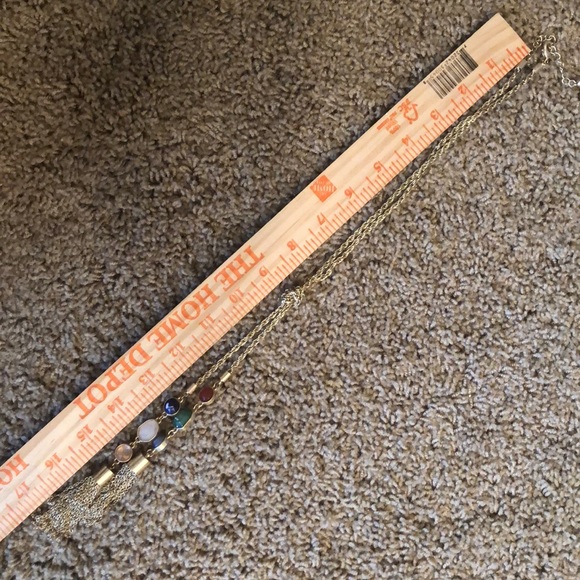 Gold necklace w/tassels & colored stones - Picture 5 of 7